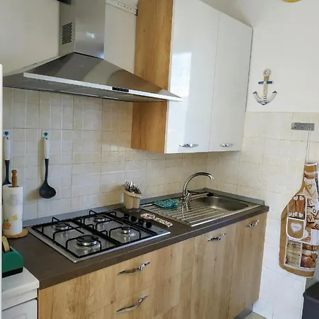 Casa Marina Apartment *